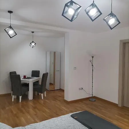Mima Apartmán